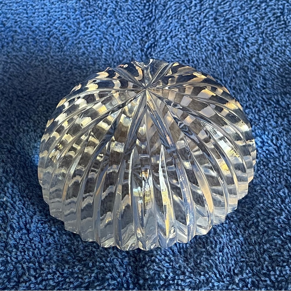 Crystal paperweight